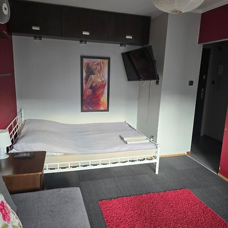 Nww Appartement Warschau Buitenkant foto