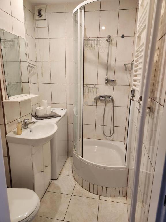 Nww Appartement Warschau Buitenkant foto