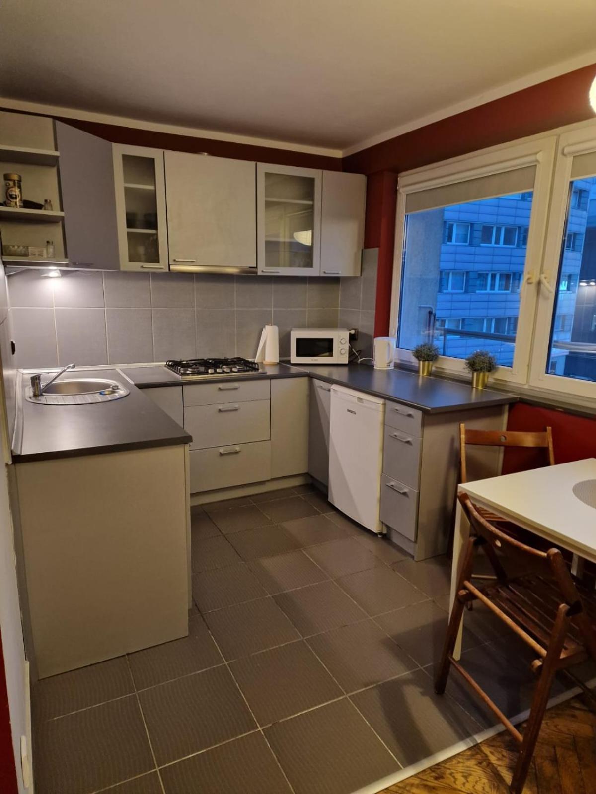 Nww Appartement Warschau Buitenkant foto